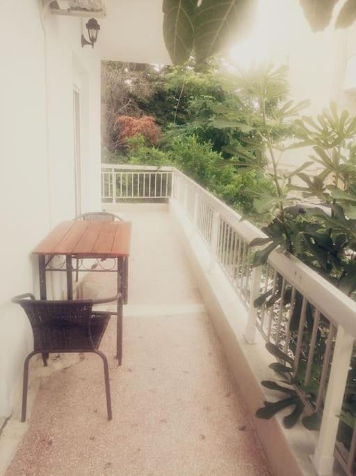 3 Room Apartment By The Beach - Free Parking Peraía Dış mekan fotoğraf